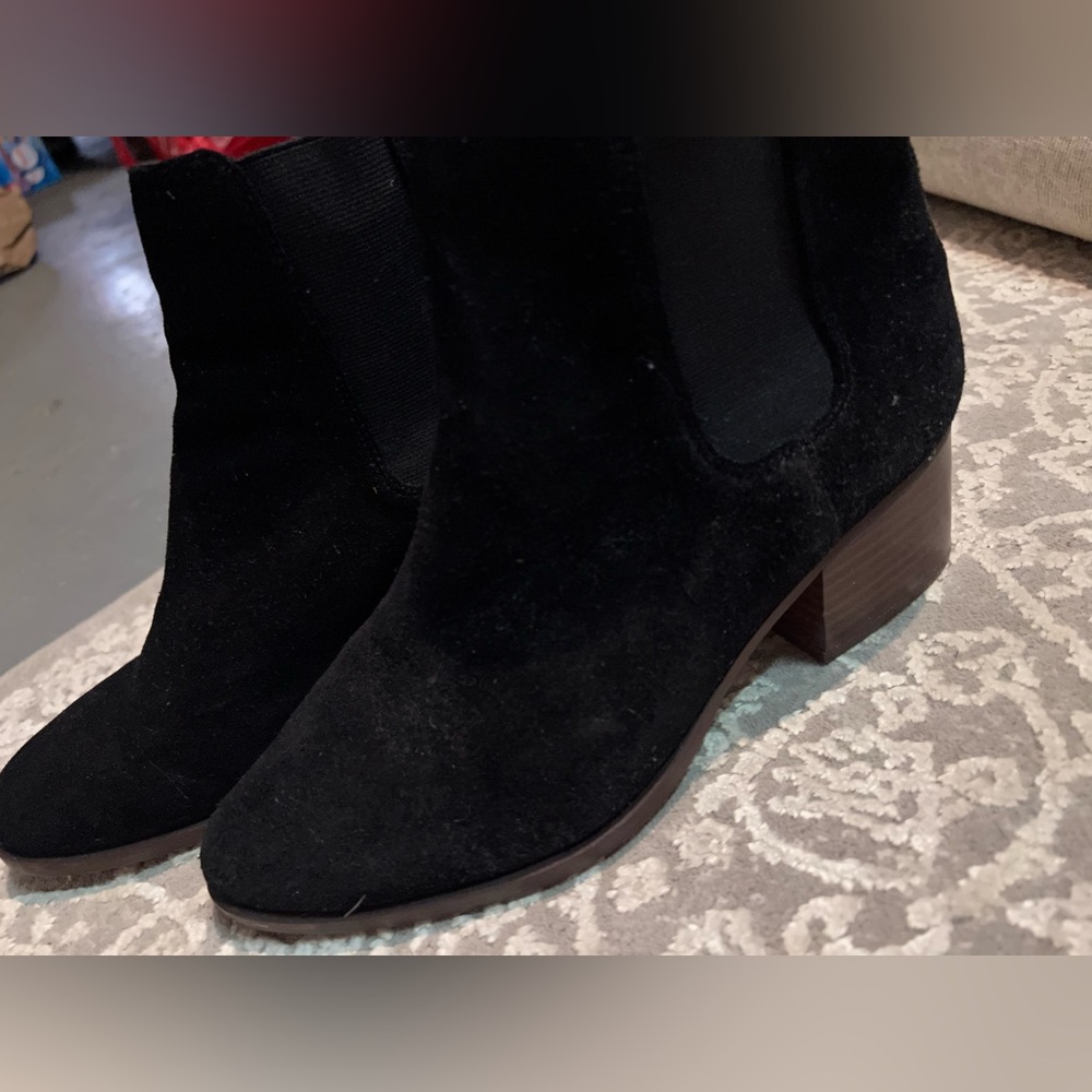 Gap Black suede booties